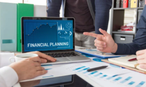 Seek a financial planning service