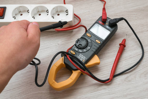 Safety-Tips-for-Using-Clamp-Meters